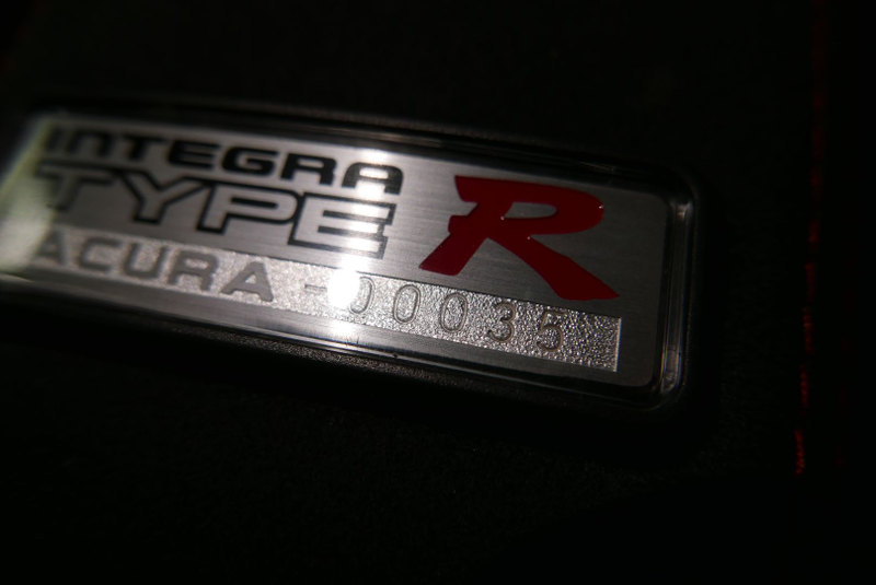 Illustration for article titled This 1997 Acura Integra Type R Is For Sale At $44,990 And I Don't Understand The World Anymore